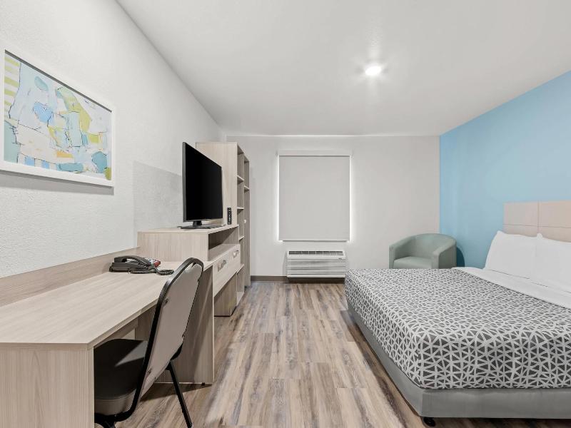 Woodspring Suites Oak Ridge Knoxville image