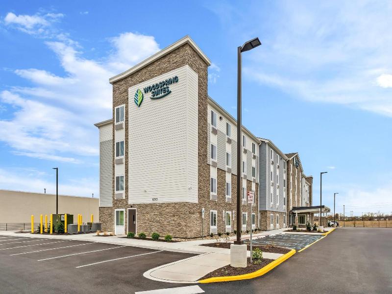 Woodspring Suites Wilmington Riverfront image