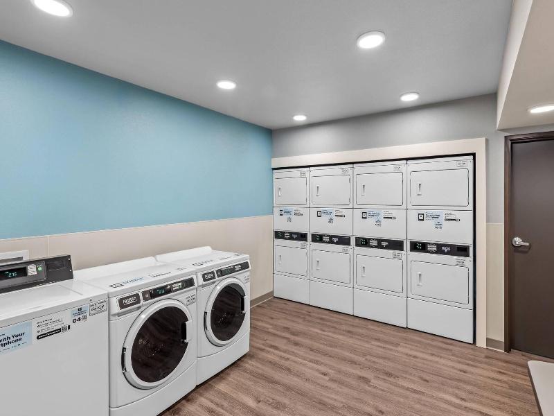 Woodspring Suites Santee San Diego Northeast image