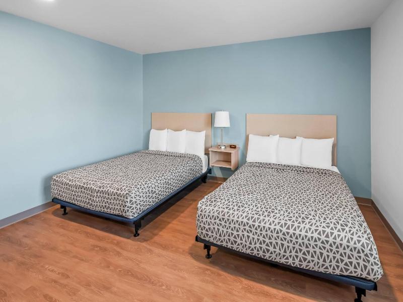 Woodspring Suites Santee San Diego Northeast image