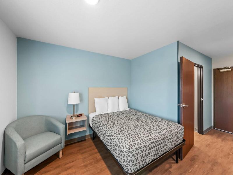 Woodspring Suites Santee San Diego Northeast image