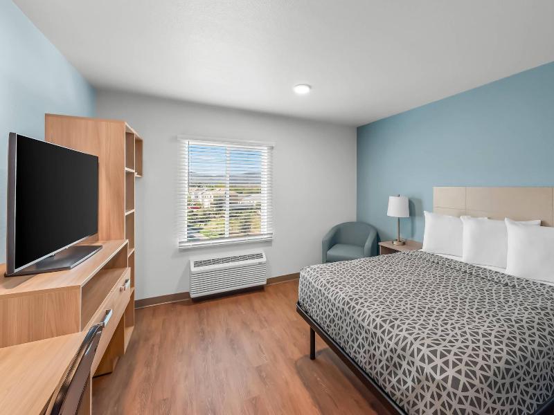 Woodspring Suites Santee San Diego Northeast image