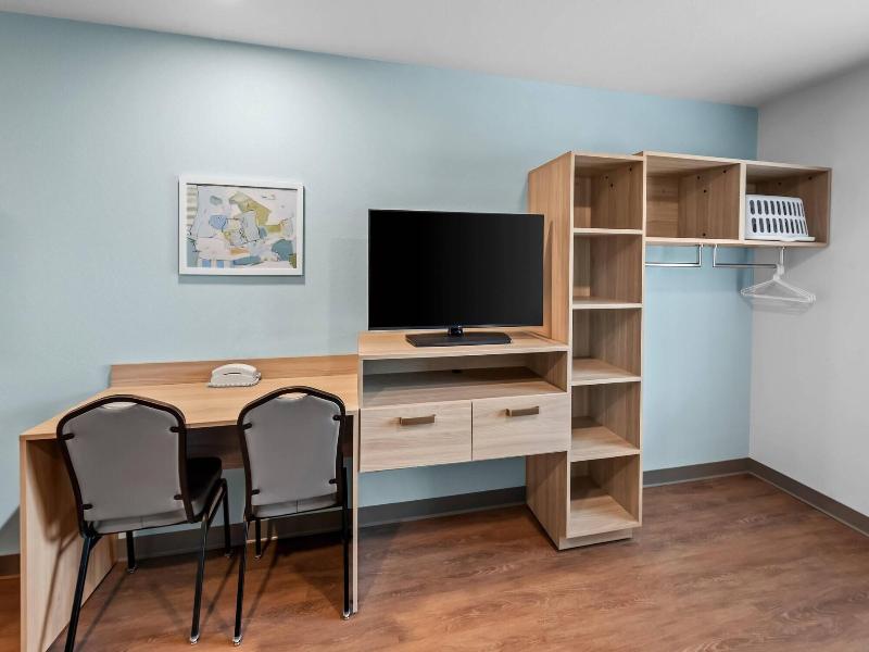 Woodspring Suites Santee San Diego Northeast image