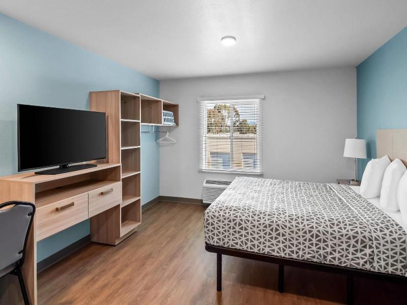 Woodspring Suites Santee San Diego Northeast image