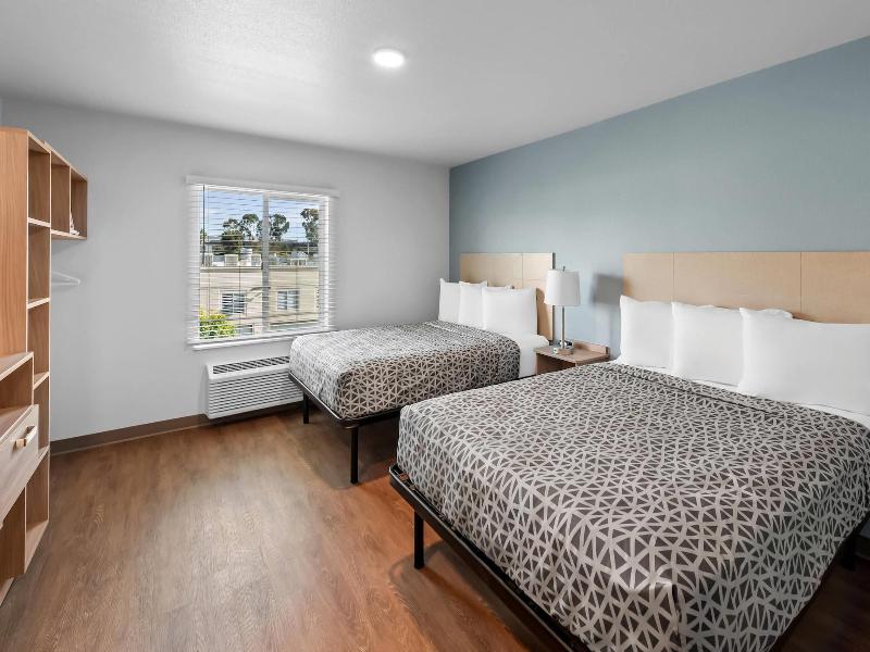 Woodspring Suites Santee San Diego Northeast image