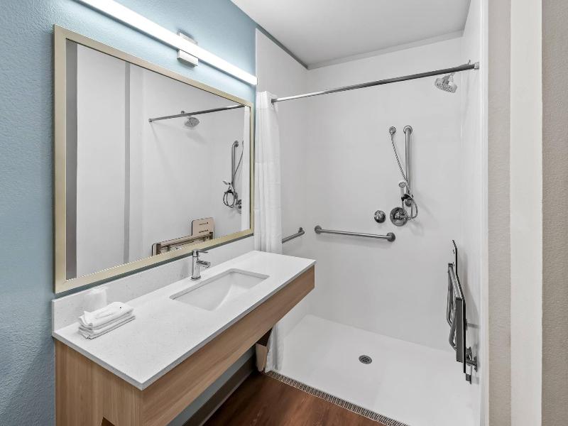 Woodspring Suites Santee San Diego Northeast image