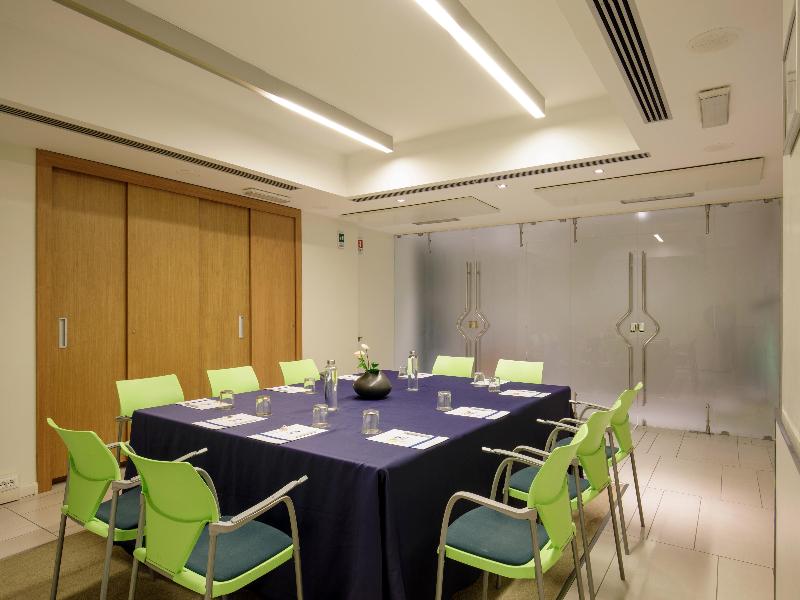 Best Western Plus Globus Hotel image