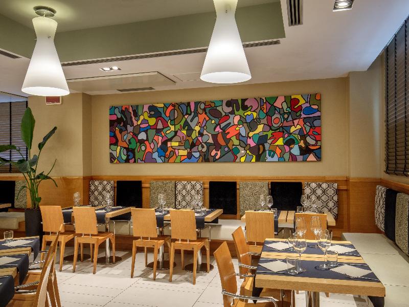 Best Western Plus Globus Hotel image