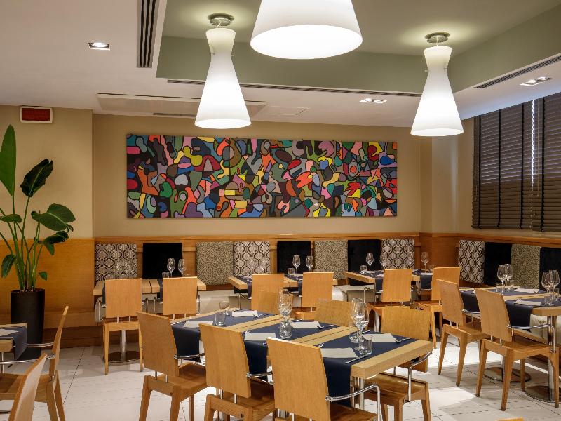 Best Western Plus Globus Hotel image