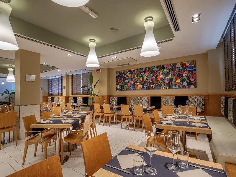 Best Western Plus Globus Hotel image