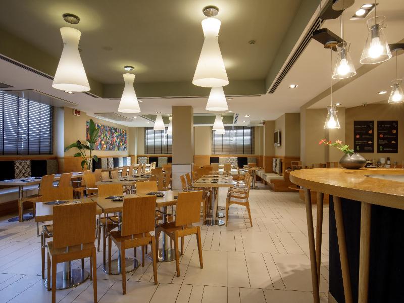 Best Western Plus Globus Hotel image
