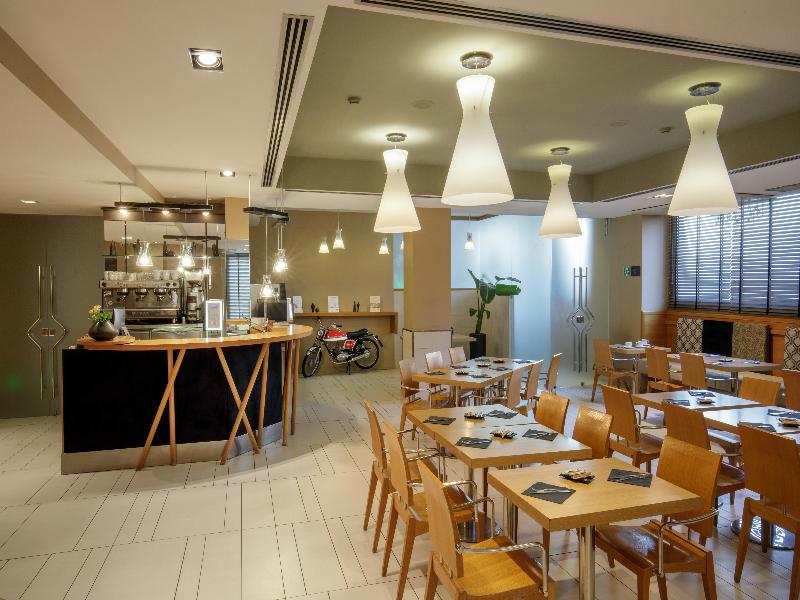 Best Western Plus Globus Hotel image