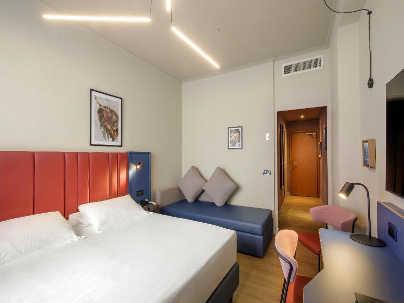 Best Western Plus Globus Hotel image
