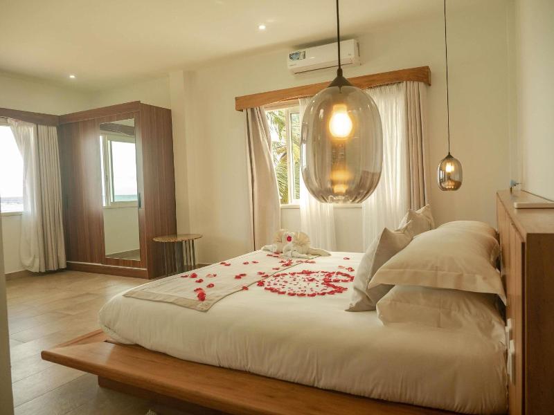 Mantis Soanambo Hotel And Spa image