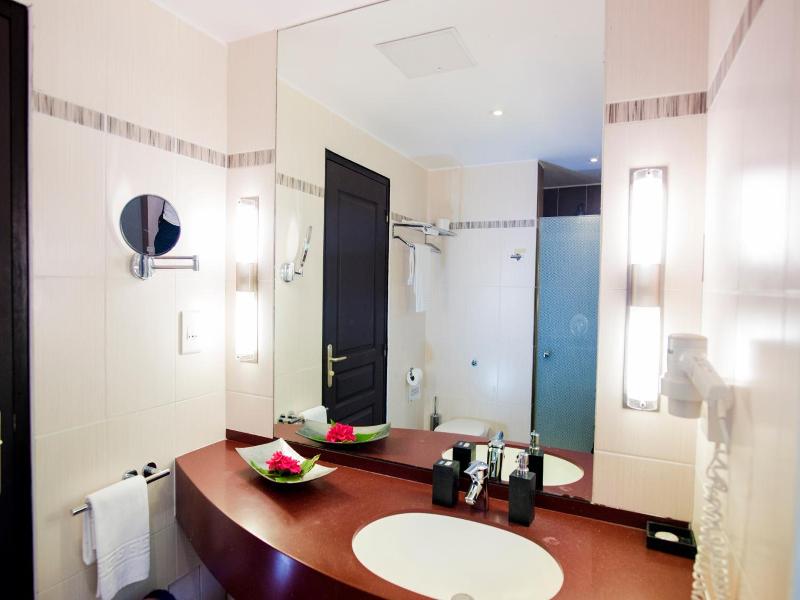 Mantis Soanambo Hotel And Spa image