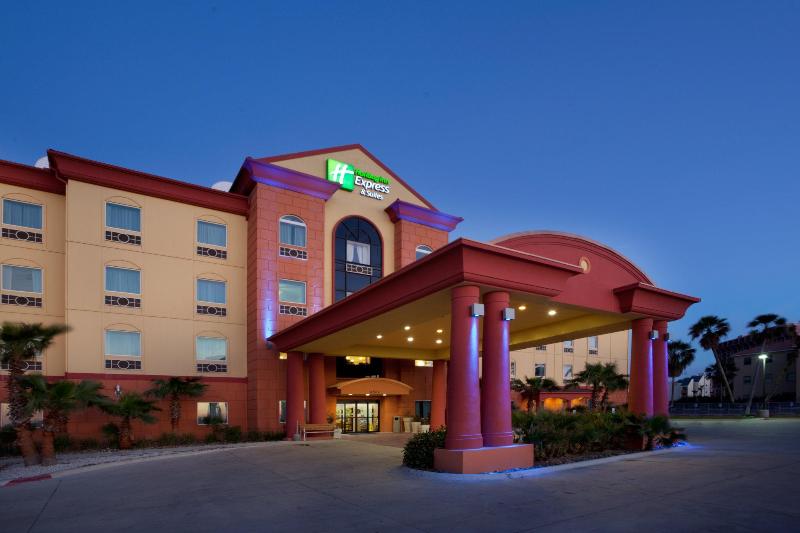 HOLIDAY INN EXPRESS HOTEL AND SUITES SOUTH PADRE