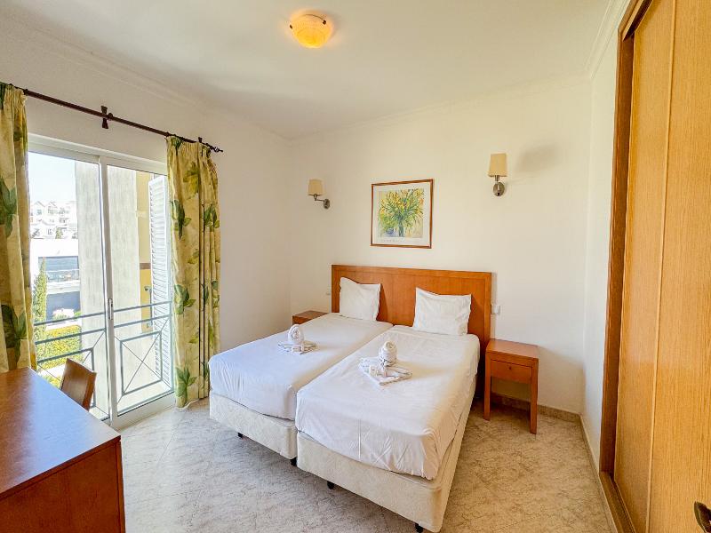Benvindo Apartamentos by Umbral image