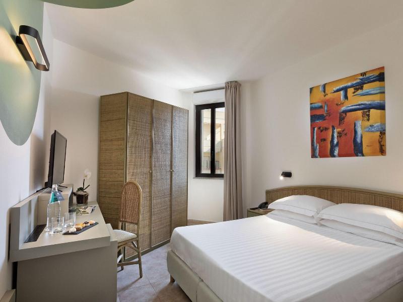 Rina Hotel image