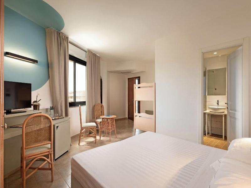 Rina Hotel image