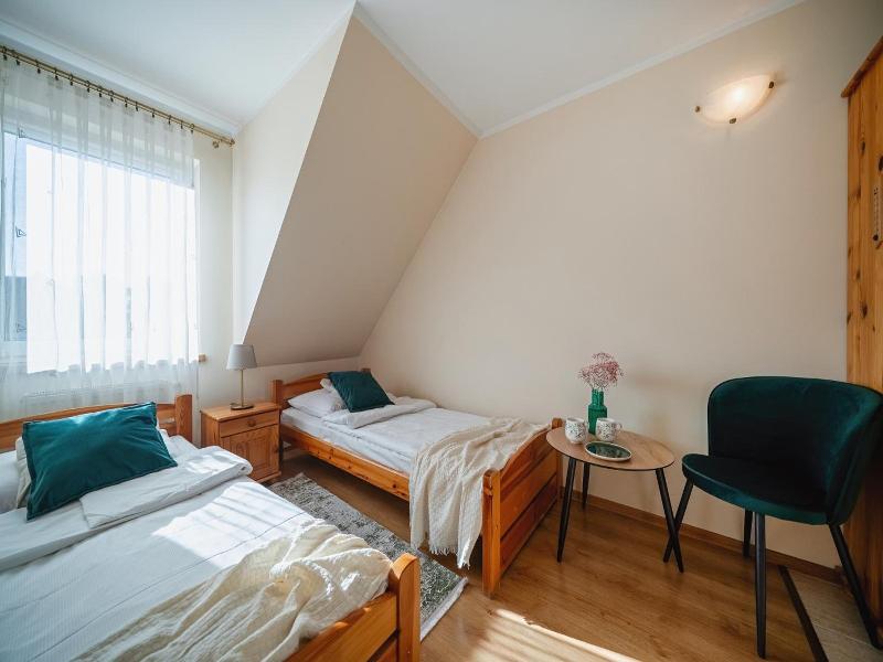 Pokoje Pod Tatrami & Apartamenty Bialy Dunajec image
