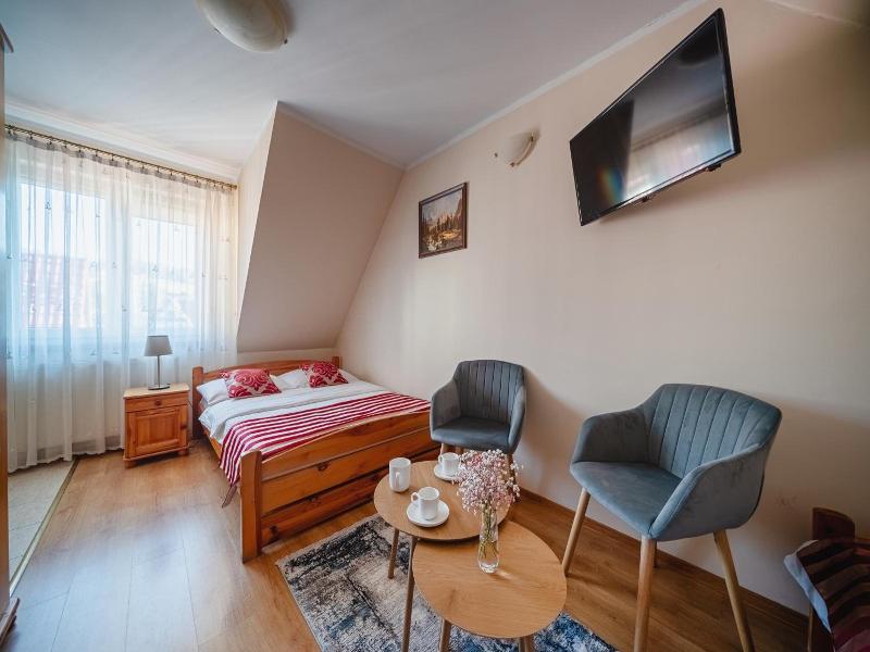Pokoje Pod Tatrami & Apartamenty Bialy Dunajec image