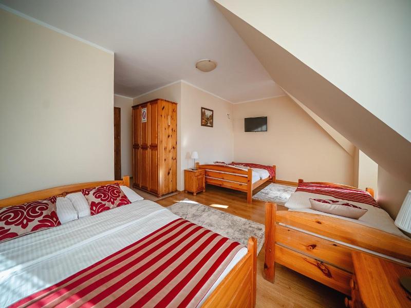 Pokoje Pod Tatrami & Apartamenty Bialy Dunajec image