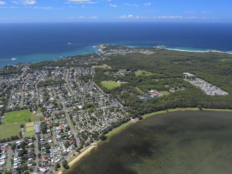 Nrma Canton Beach Holiday Park image