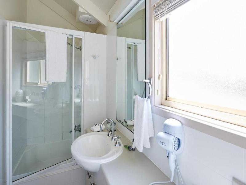 Nrma Canton Beach Holiday Park image