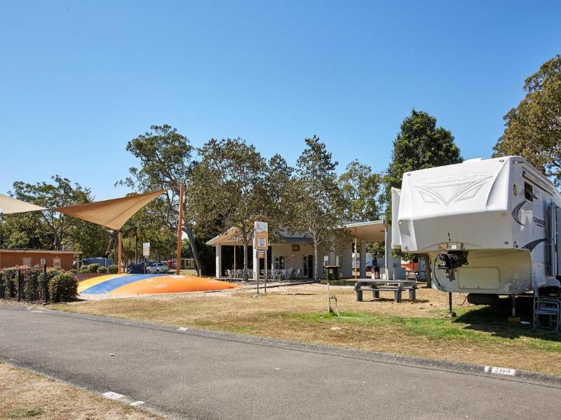 Nrma Canton Beach Holiday Park image