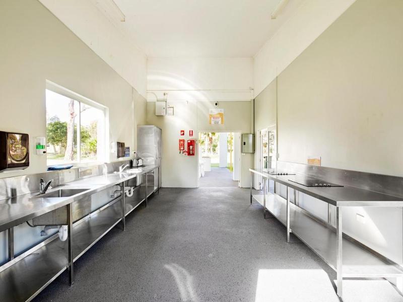 Nrma Canton Beach Holiday Park image
