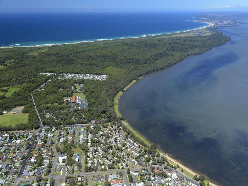 Nrma Canton Beach Holiday Park image