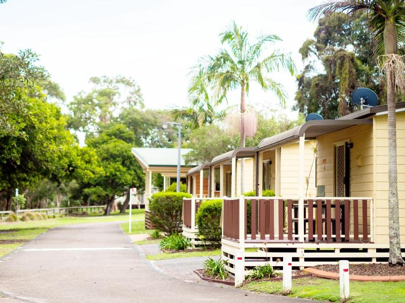 Nrma Canton Beach Holiday Park image