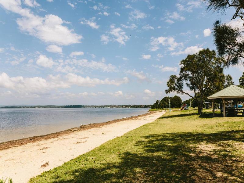 Nrma Canton Beach Holiday Park image
