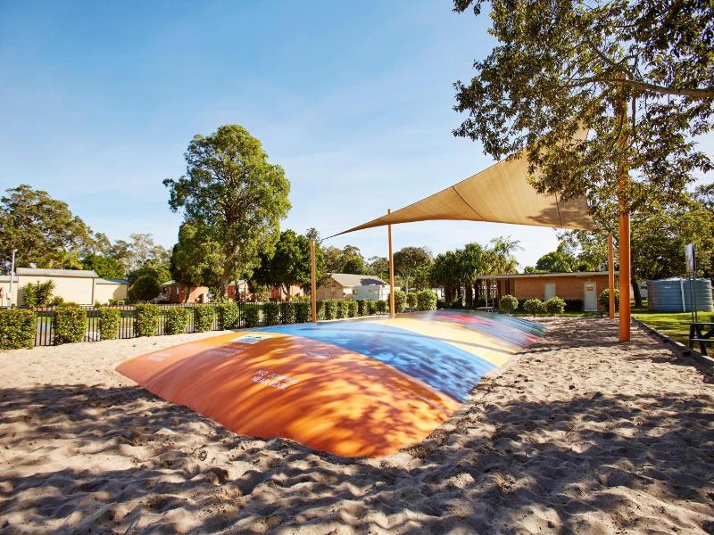 Nrma Canton Beach Holiday Park image