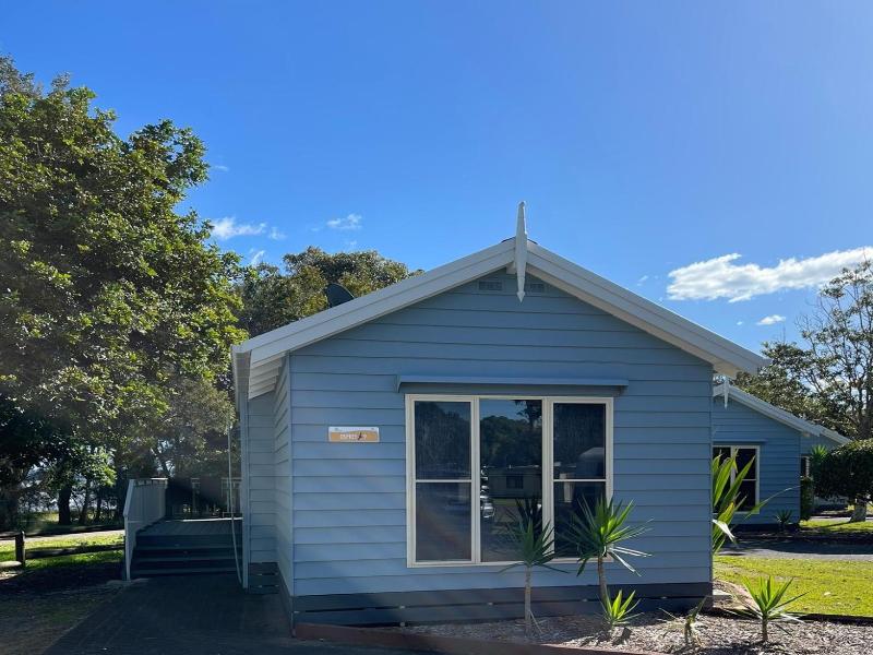 Nrma Canton Beach Holiday Park image