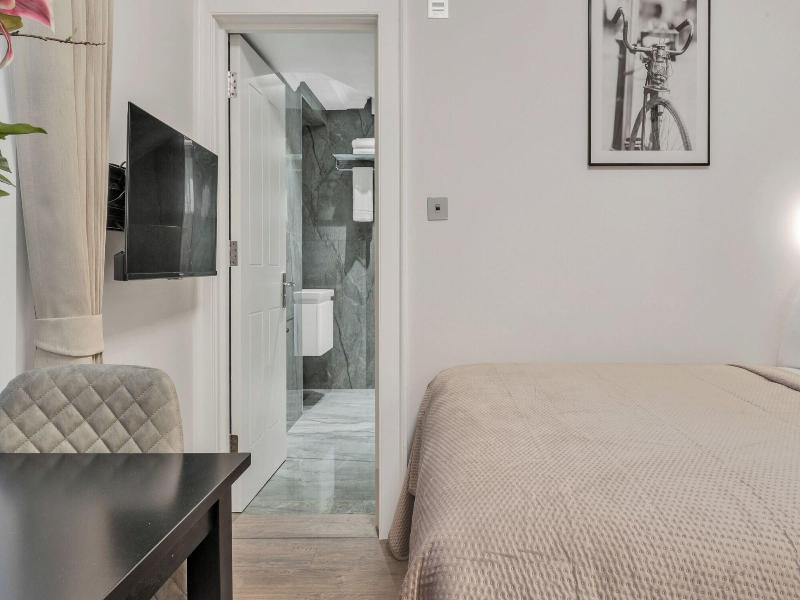 Cleveland Residences Bloomsbury image