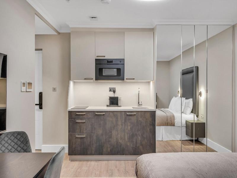 Cleveland Residences Bloomsbury image