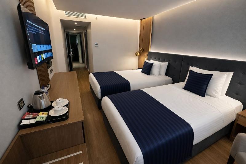 Revia Square Hotel image