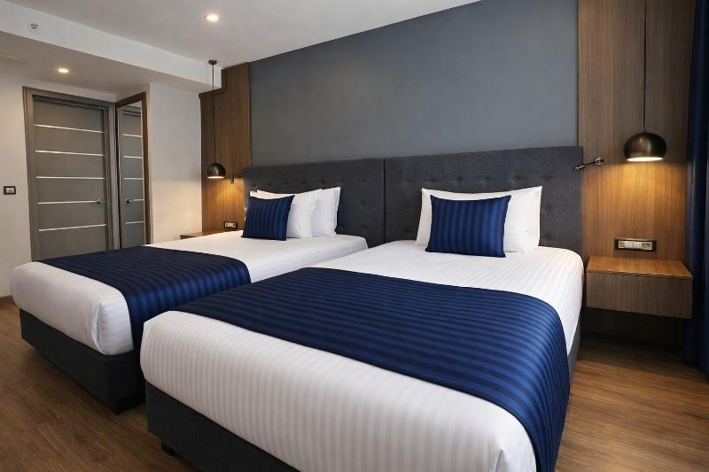 Revia Square Hotel image