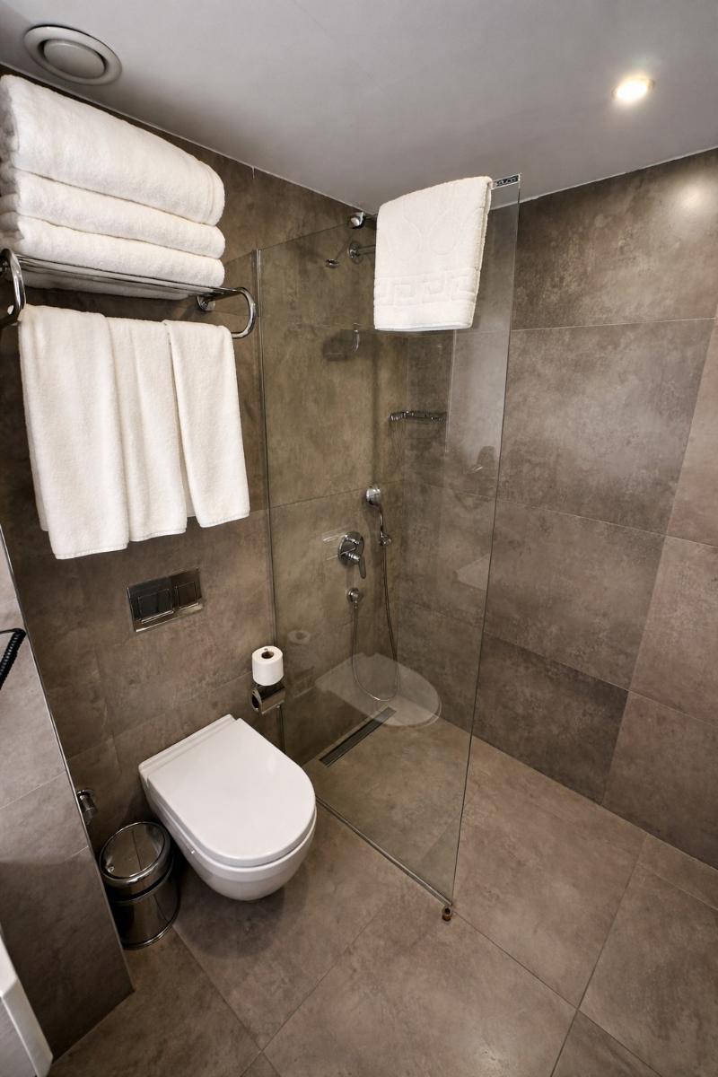 Revia Square Hotel image