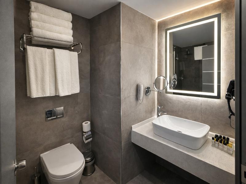 Revia Square Hotel image