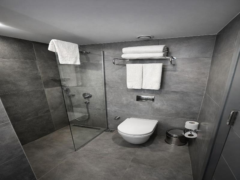 Revia Square Hotel image