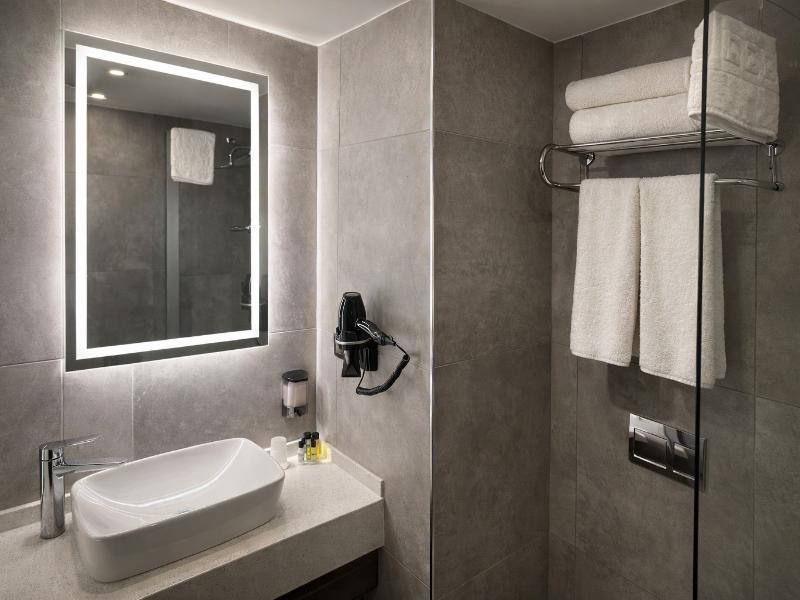 Revia Square Hotel image