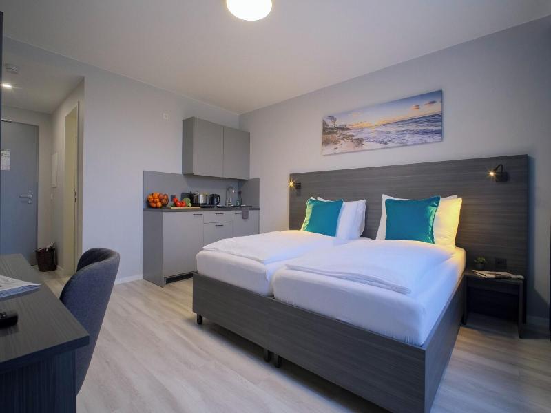 Hotel Kiel By Melio image