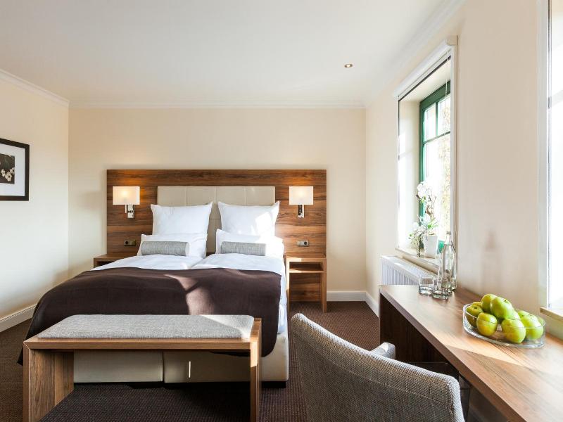 Hotel Mecklenburger Hof Gnoien image
