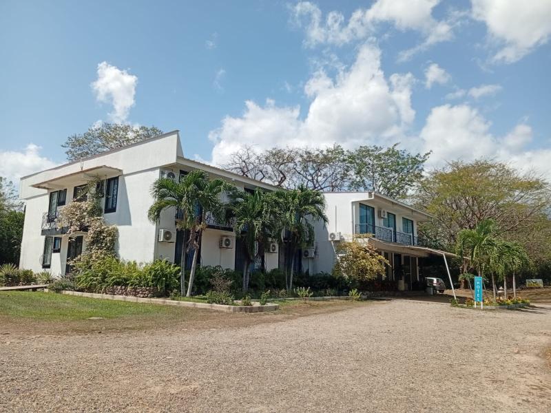 Hotel Saman Del Rio image