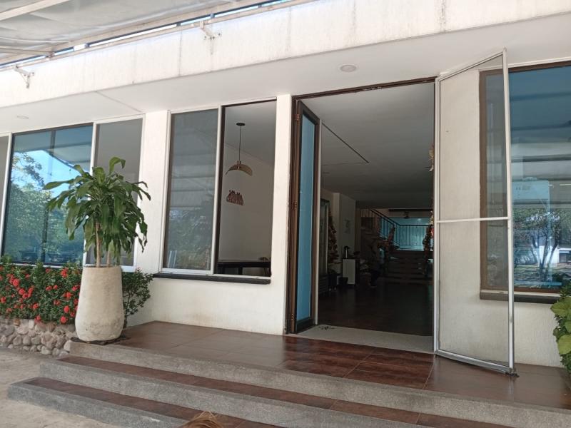Hotel Saman Del Rio image