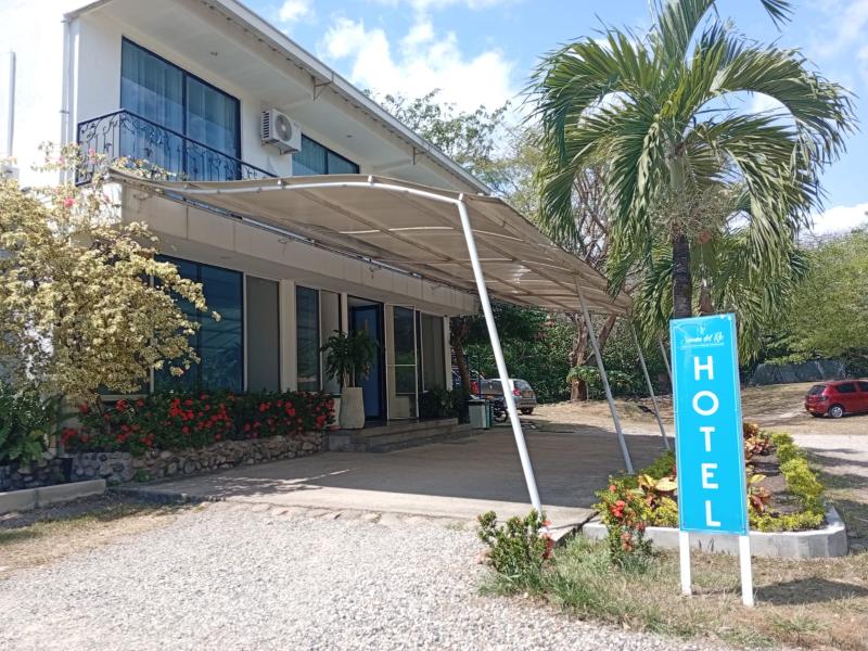 Hotel Saman Del Rio image
