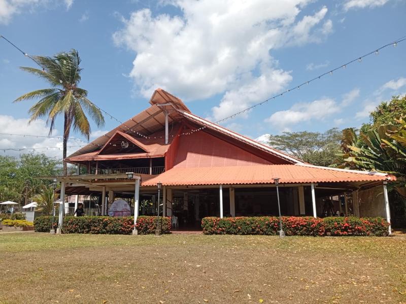 Hotel Saman Del Rio image