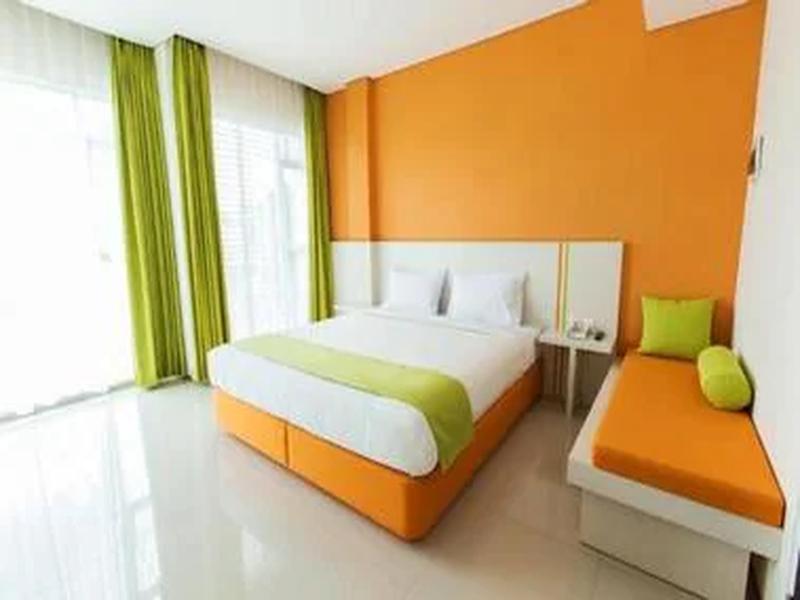 La Asiana Express Hotel image